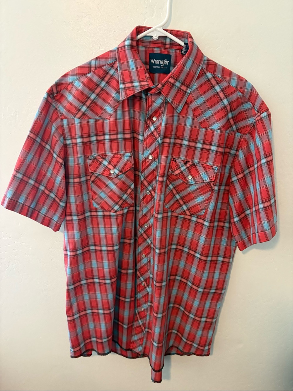 Wrangler Red and Light Blue Plaid Short Sleeve Button-Down Shirt